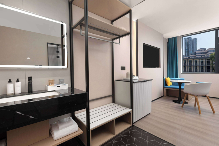 Bathroom 4, Microtel By Wyndham Xian Beilin, Xi'an
