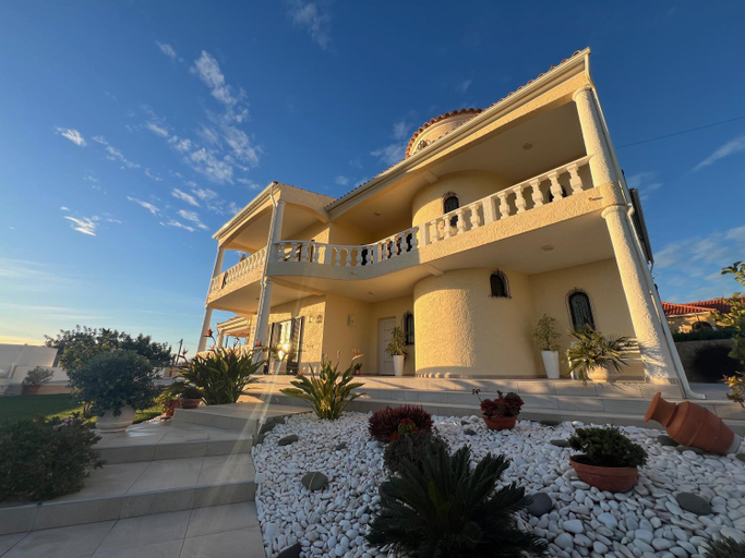 Others 5, Casa Amar, Loulé
