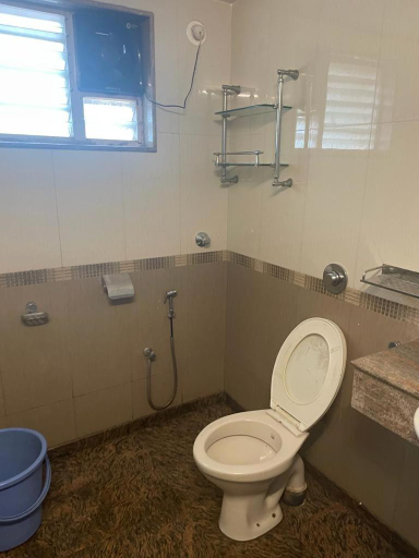 Bathroom, Calangute Beach Way, North Goa