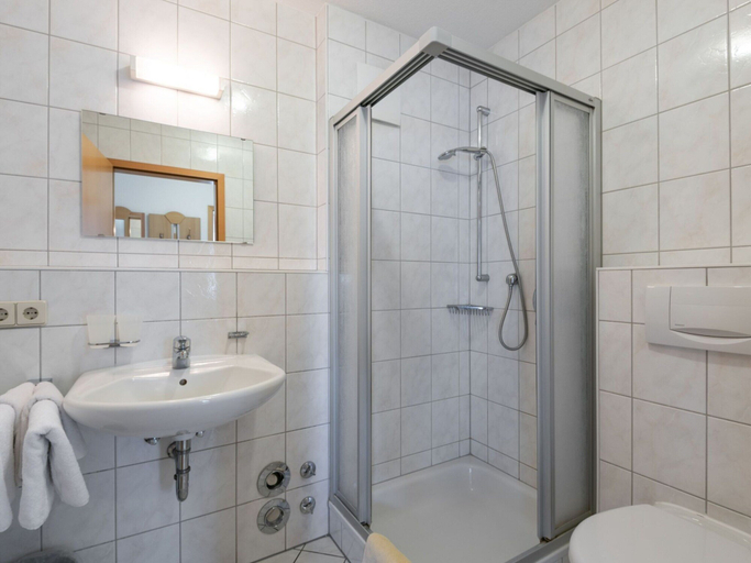Bathroom 5, Spacious Apartment Near Forest in Bad Durrheim, Schwarzwald-Baar-Kreis
