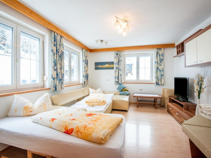 Bedroom 2, Large Holiday Apartment With Large Balcony in Kappl, Landeck