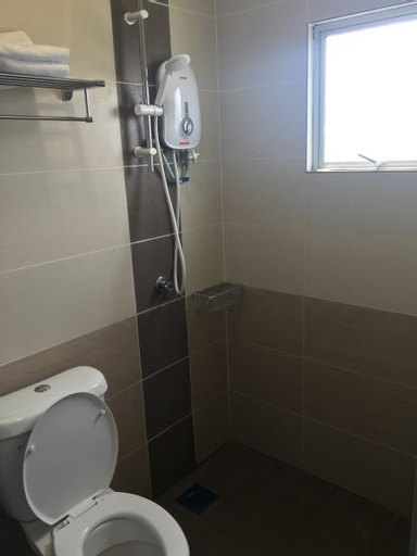 Bathroom 4