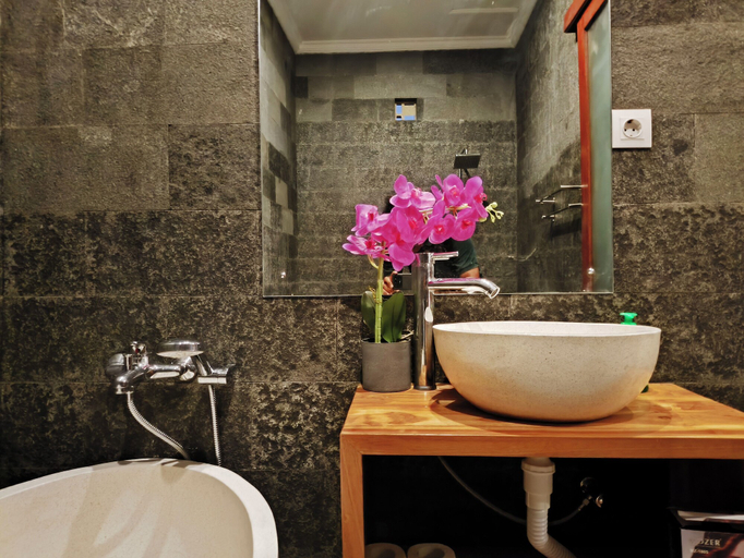 Bathroom 5, Roberto Suites Ubud View by EPS, Gianyar