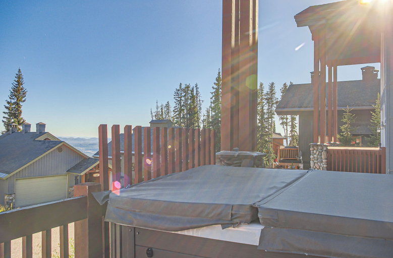 Others 5, 365 Moonshine Crescent by Okanagan Premier, Kootenay Boundary