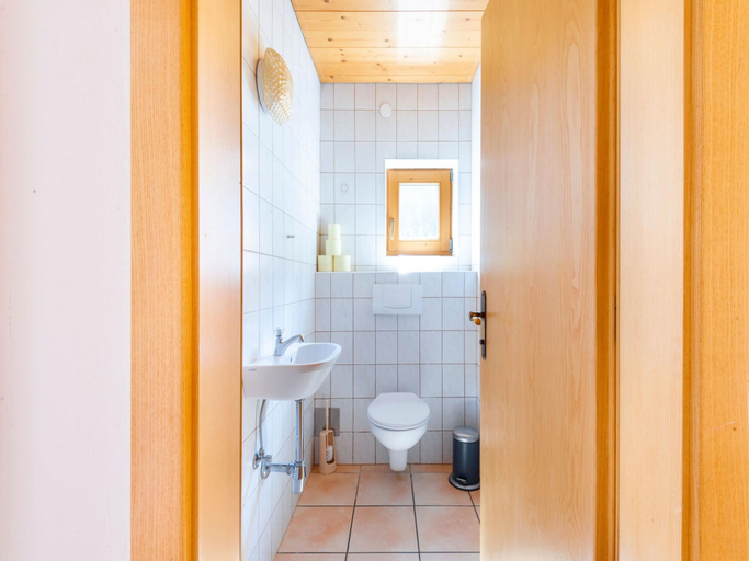 Bathroom 4, Comfortable Apartment in Mayrhofen with Garden, Schwaz