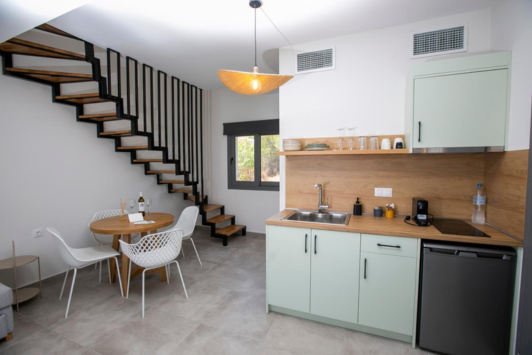 Others 4, Arodo Suites, East Macedonia and Thrace