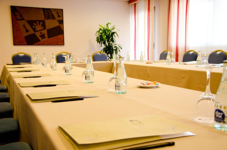 Food & Drinks 4, Hotel Castilla Alicante, Alicante