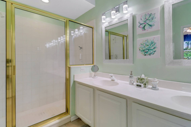 Bathroom 4, 23516 Sandycreek Terrace 205, Lee