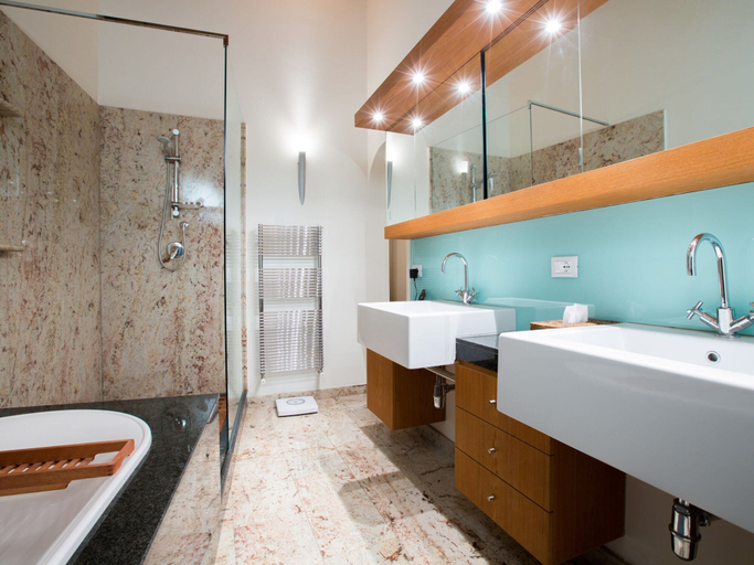 Bathroom 5, Gorgeous Mansion in Ripabottoni With Swimming Pool, Campobasso