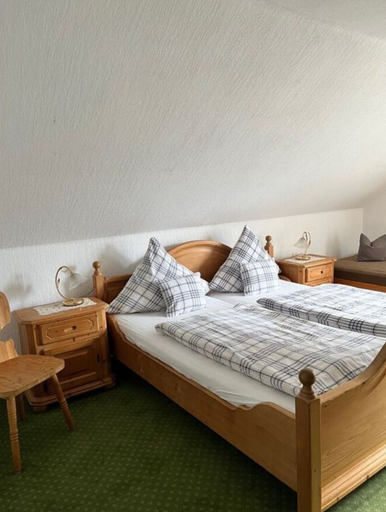 Room 3, Oberrain in het "vakantiehuis Schenk", Freudenstadt