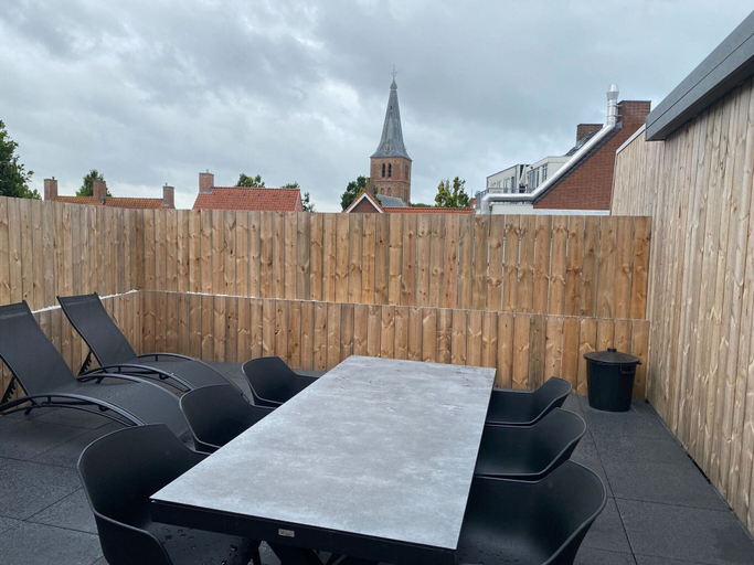 Balcony 3, Appealing Apartment in Domburg Near the Beach, Veere