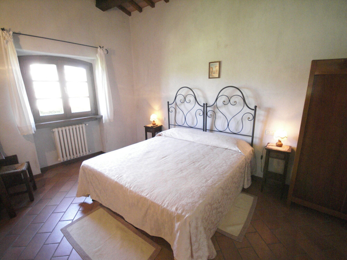 Bedroom 2, Nice Apartment With Pool and Beautiful Garden, Perugia