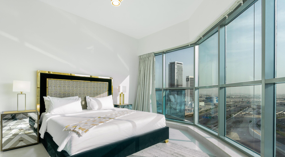 Bedroom 2, The Bay with Stunning Views by Bespoke, Dubai