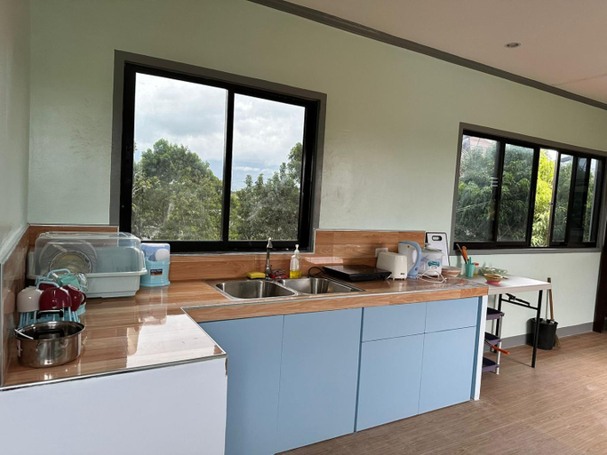 Others 3, Althea Apartelle, Moalboal