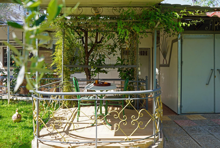 Others 5, VENI Olive House, Peloponnese