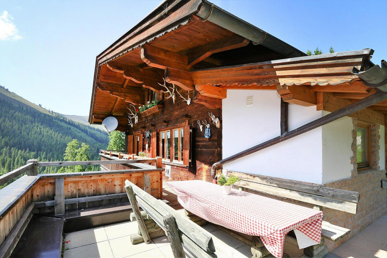Others 5, Apartment in Hochfugen With a Terrace, Schwaz