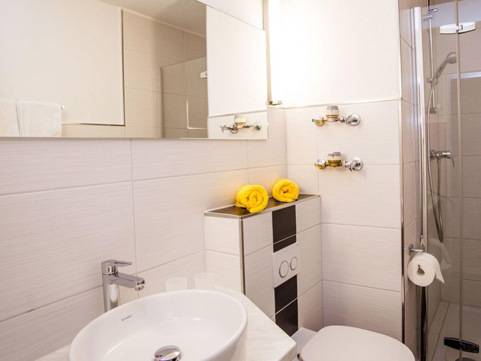 Bathroom 4, Studio Roswitha mit Pool und Sauna, Freyung-Grafenau