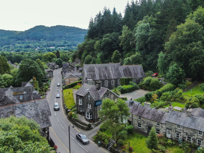 Exterior & Views 2, Base Camp Snowdonia, Conwy