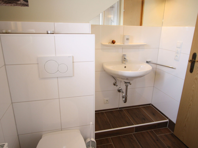 Bathroom 4, Sprawling Mansion Near Ski Area in Salzburg, Sankt Johann im Pongau