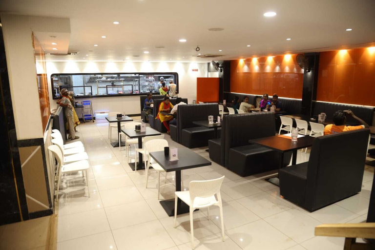 Food & Drinks 3, Hotel Royal stay, Thanjavur