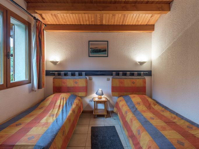 Bedroom 2, Chalet in Lovely, Rich Forest Setting With a Beautiful View, Vosges