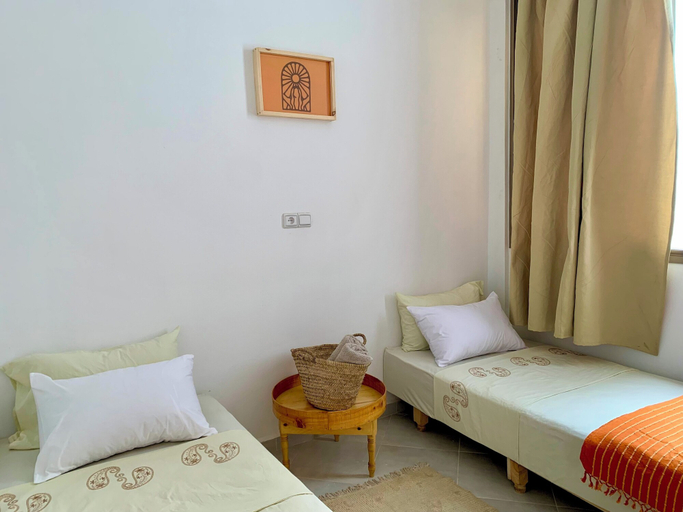 Others 5, Ocean Surf House, Agadir-Ida ou Tanane