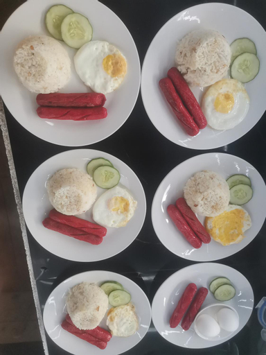 Food & Drinks 9