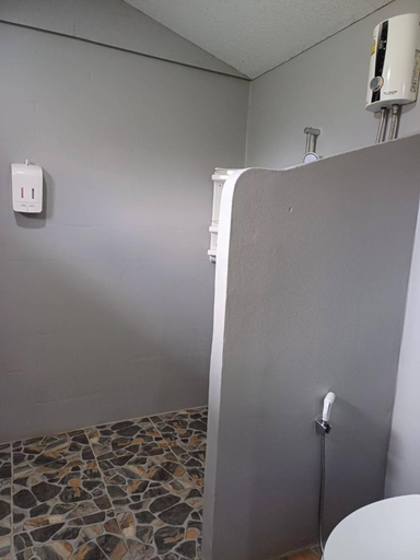 Bathroom 2, LANTA MERMAID RESORT, Ko Lanta