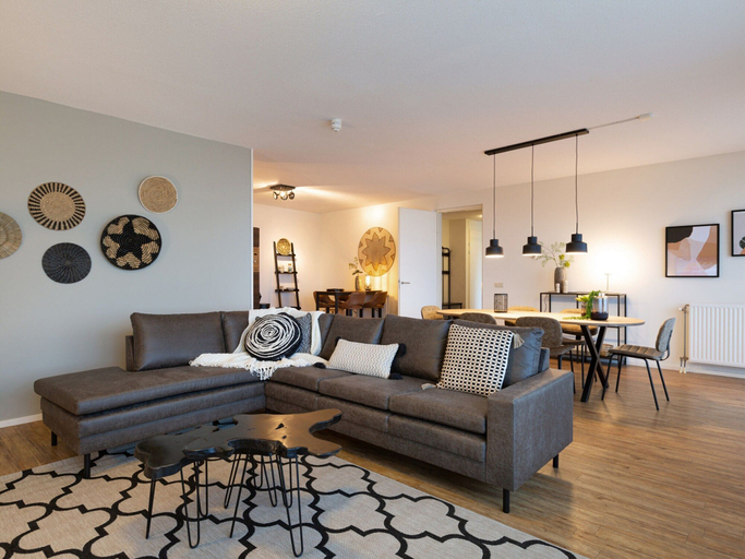 Others 5, Luxury 3 Room Apartment in Scheveningen, The Hague