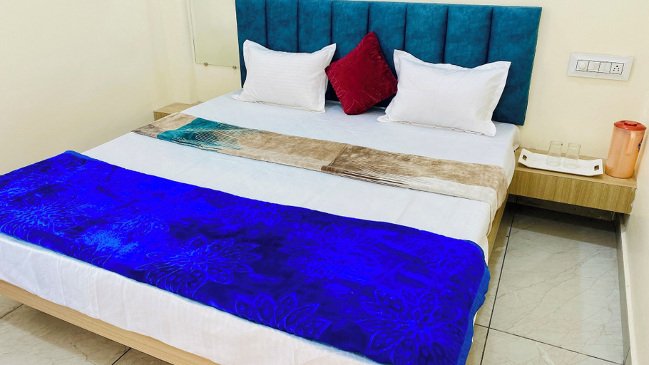 Bedroom 5, Hotel Raghavan, Ujjain