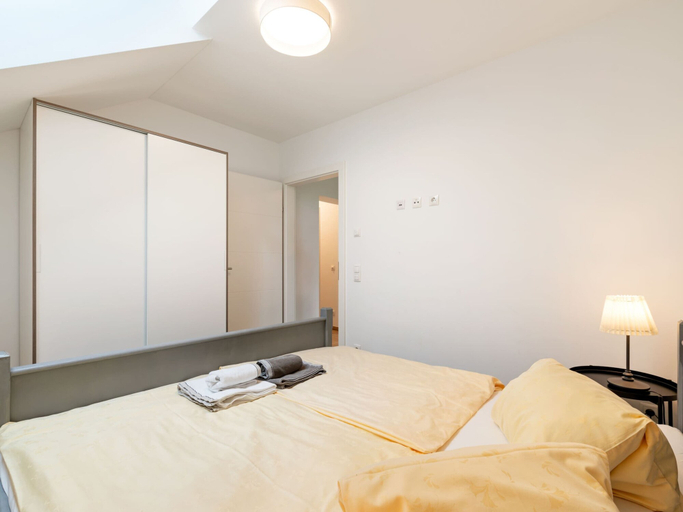 Room 2, Spacious Apartment in Katschberg, Tamsweg