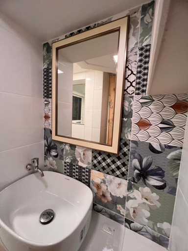 Bathroom 3, Suraya Bangkok, Phra Nakhon