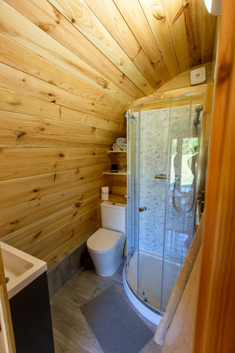 Others 3, The Woolpack Glamping, Kent