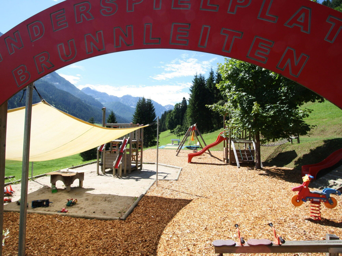 Children's area 3, Appealing Apartment in Kleinarl With Ski-storage, Sankt Johann im Pongau