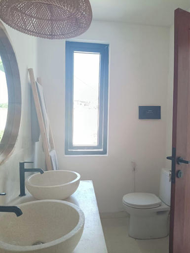 Bathroom 3, Shanti Villa by Betterplace, Badung