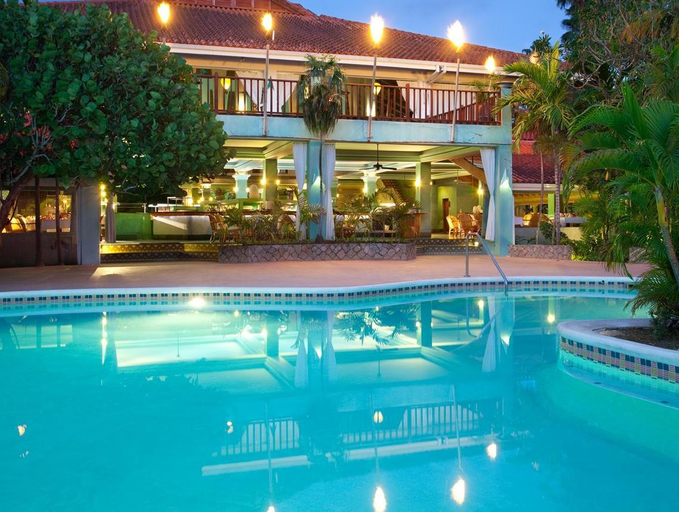 Exterior & Views 1, COUPLES SWEPT AWAY - ALL INCLUSIVE - COUPLES ONLY