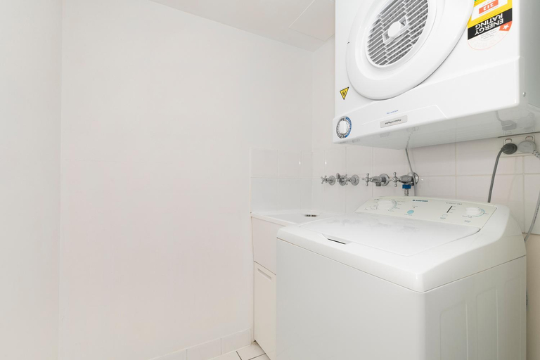 Bathroom 3, Astor Serviced Apartments Brisbane, Spring Hill