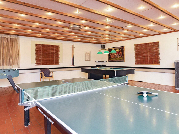 Sport & Beauty 5, 6 person holiday park home in Gilleleje, Gribskov