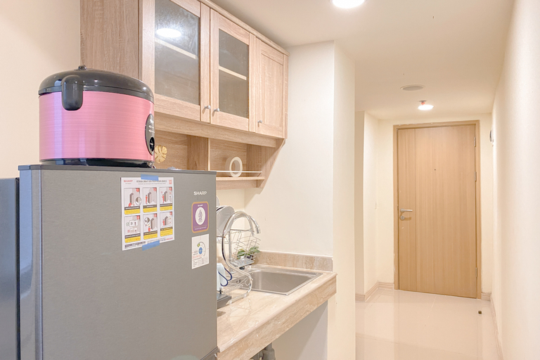 Others 4, Relaxing and Cozy 2BR at Meikarta Apartment By Travelio, Cikarang