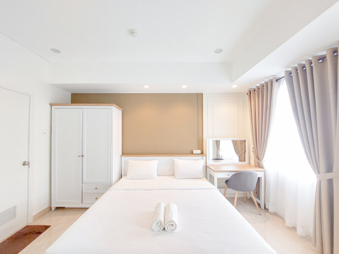 Bedroom 3, Comfortable Studio at Podomoro City Deli Medan Apartment By Travelio, Medan