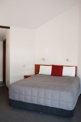 Bedroom 2, Gateway Motor Lodge Wanganui, Wanganui