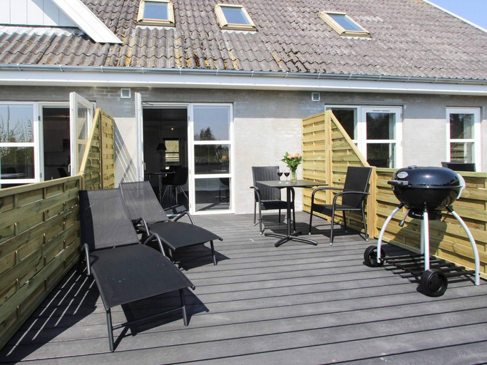 Others 2, 4 Person Holiday Home in Nexo, Bornholm
