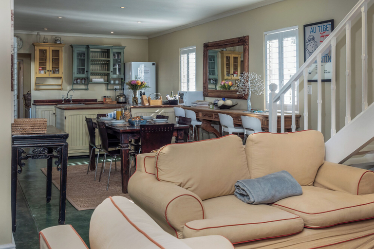 Others 4, Cook's Cottage, Cape Winelands
