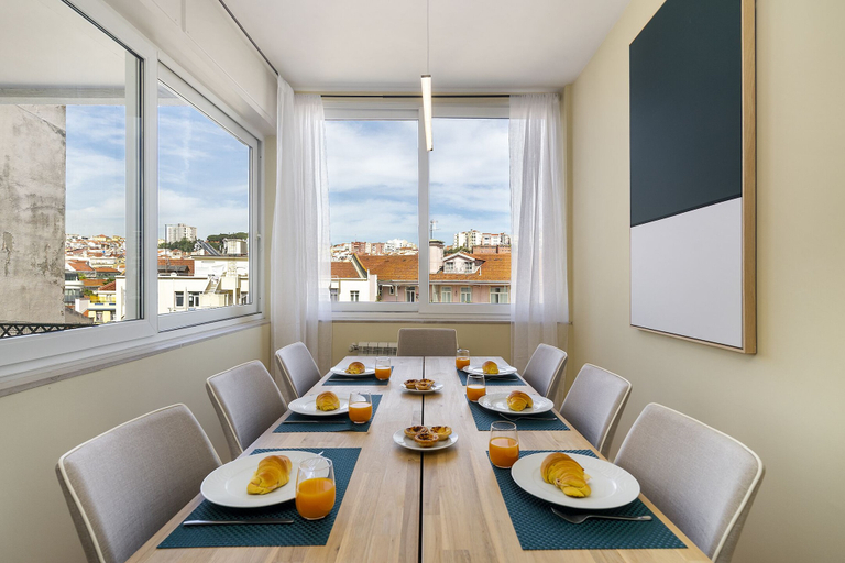 Others 5, Luxury Lisbon Penthouse: Designer Decor & Epic Views, Lisbon