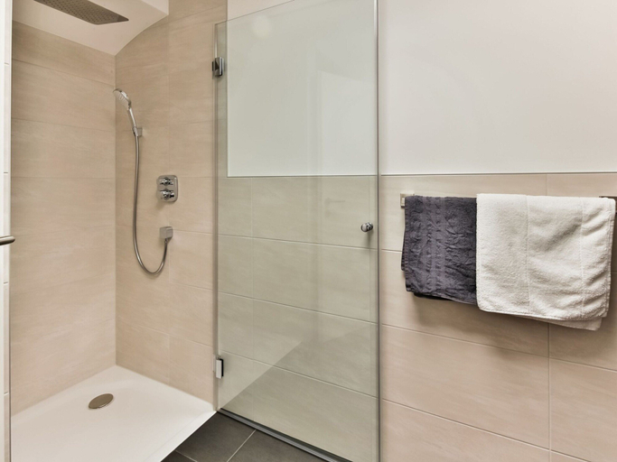 Bathroom 3, Elegant Apartment in Inzing With Terrace, Innsbruck Land