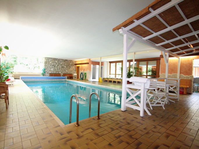 Sport & Beauty 3, Pleasant Apartment in Ruhpolding with Swimming Pool, Traunstein