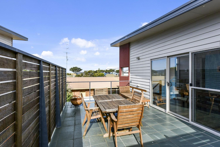 Others 4, Esperanza, Colac-Otway - South