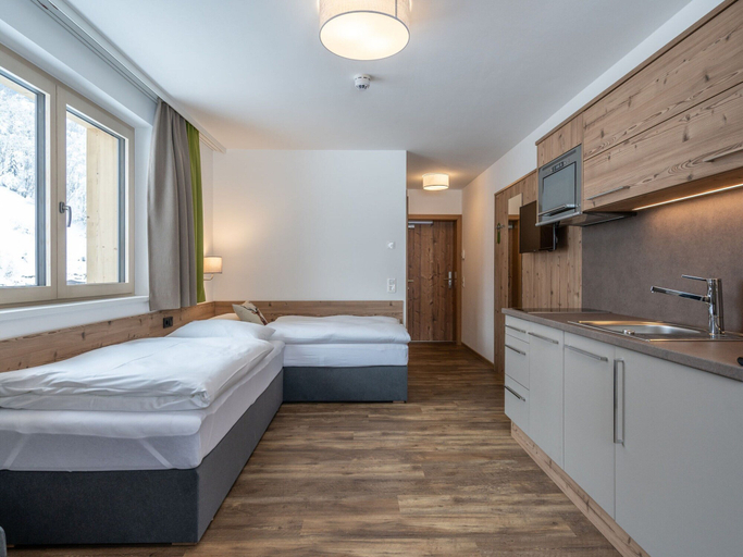 Living room 2, Luxury Chalet in Saalbach-hinterglemm With Sauna, Zell am See