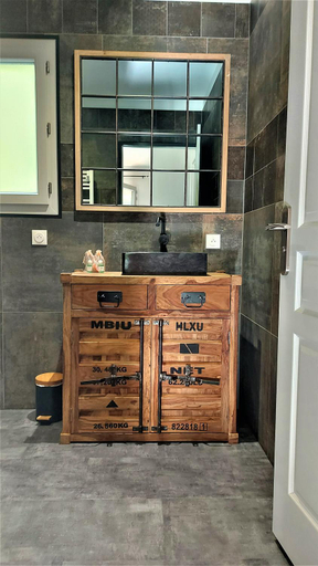 Bathroom 2, Gite Spa & Nature, Dordogne