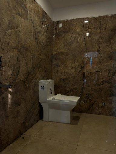 Bathroom, Hotel New India, Patna